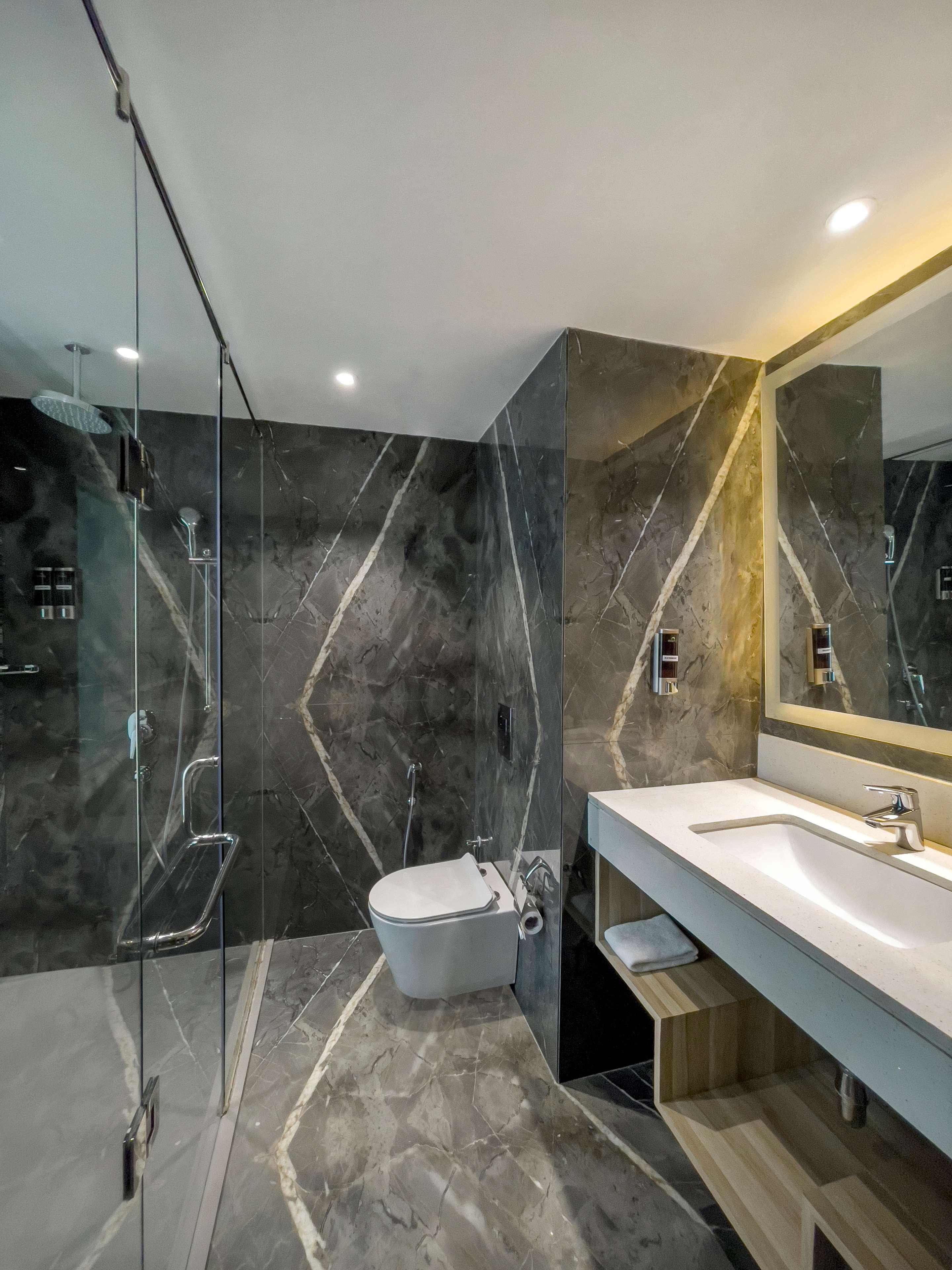 Radisson Hotel Bareilly Airport エクステリア 写真