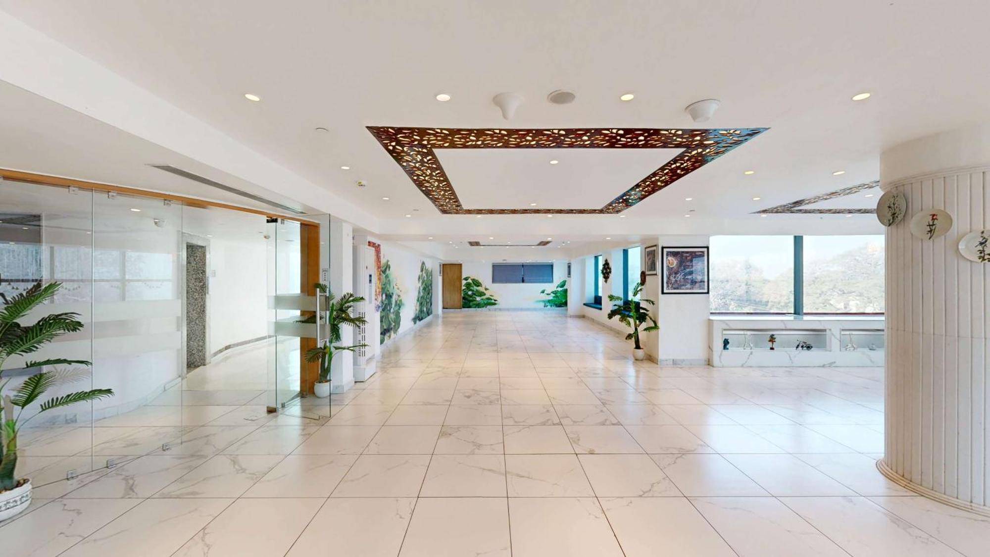 Radisson Hotel Bareilly Airport エクステリア 写真